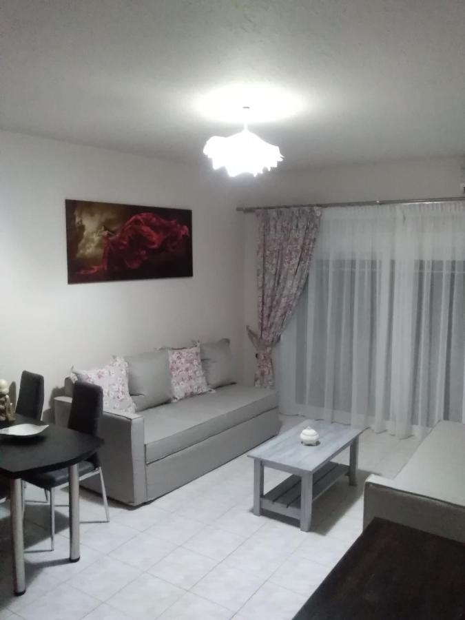 Villa Eirini 포토스 외부 사진